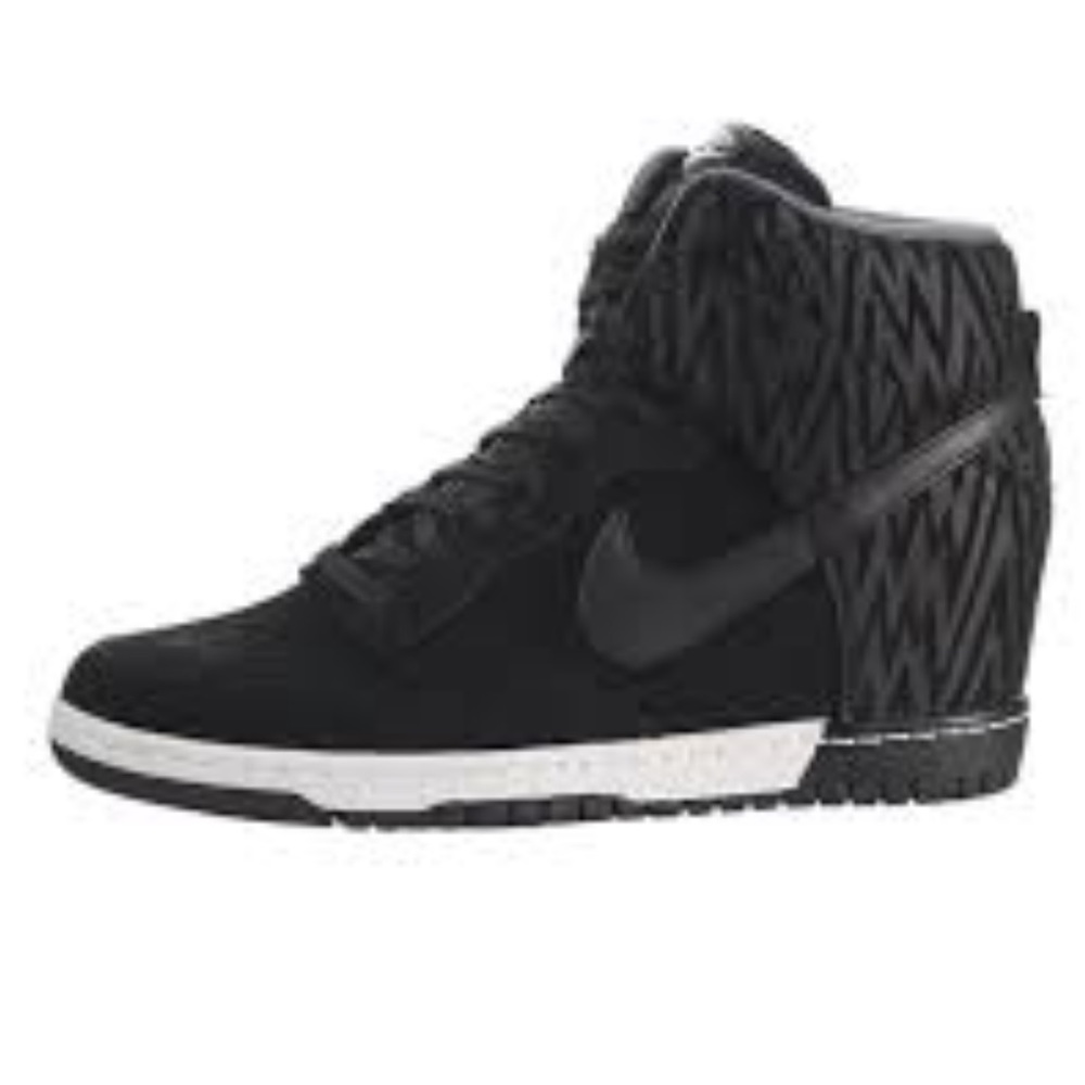 Nike Women's Dunk Sky Hi Print